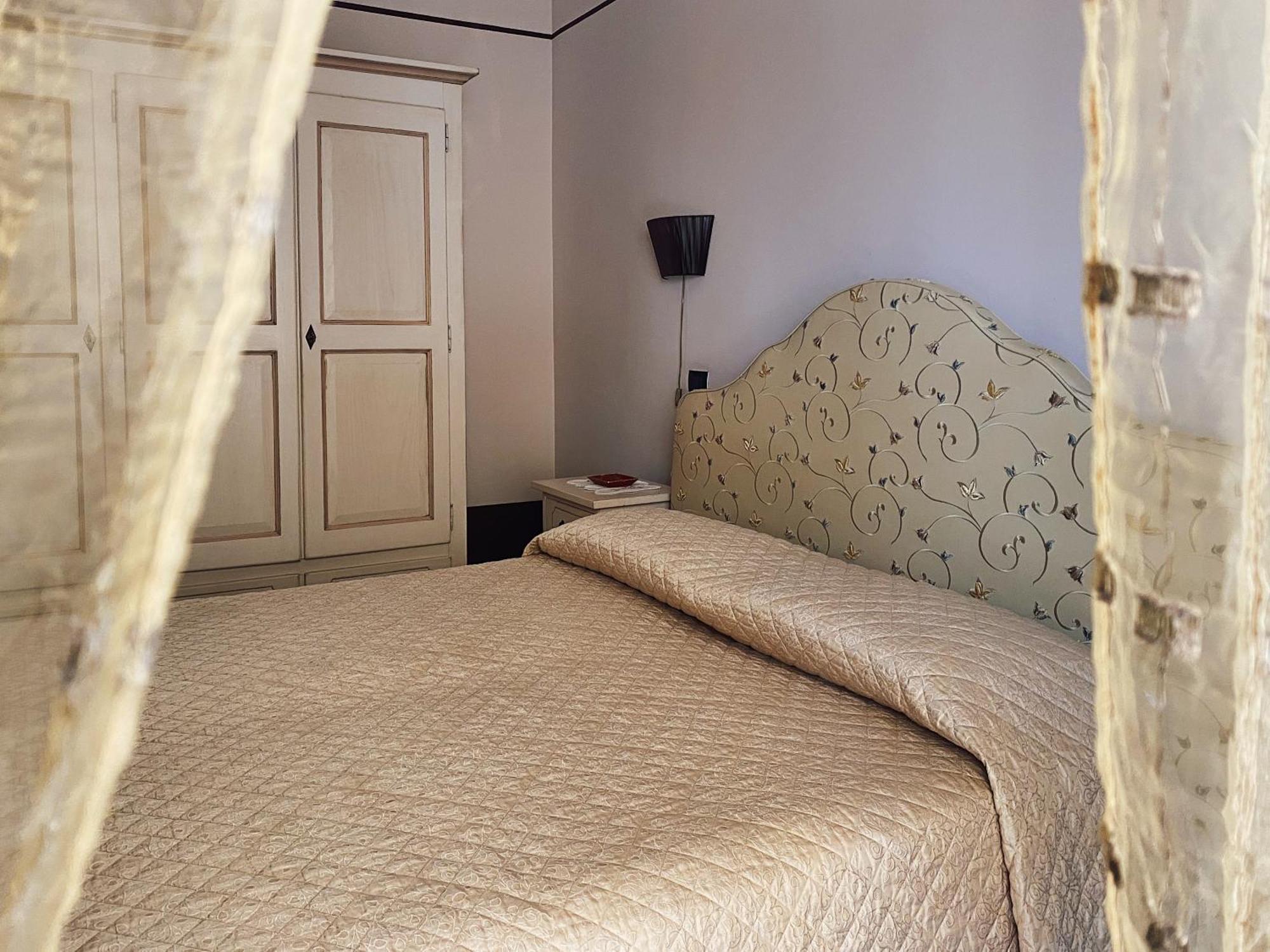 Palazzo Gambuzza Aparthotel อิสปิคา ห้อง รูปภาพ